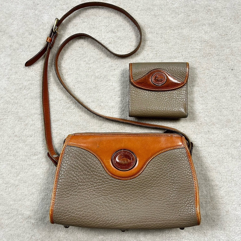 VTG Dooney & Bourke All Weather Pebbled Leather Handbag and Wallet Crossbody USA